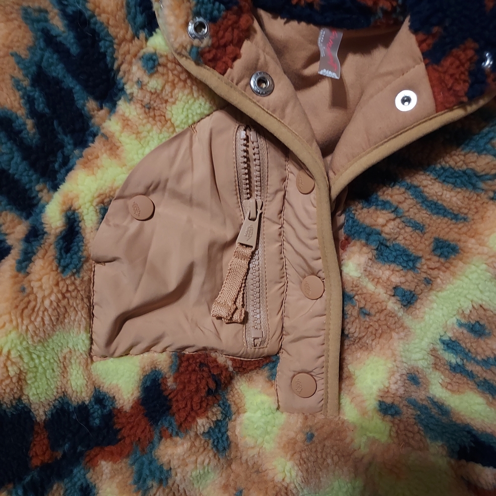 FP Movement Hit The Slopes Printed Pullover Womans Small in Oasis Combo Aurora - Picture 4 of 7